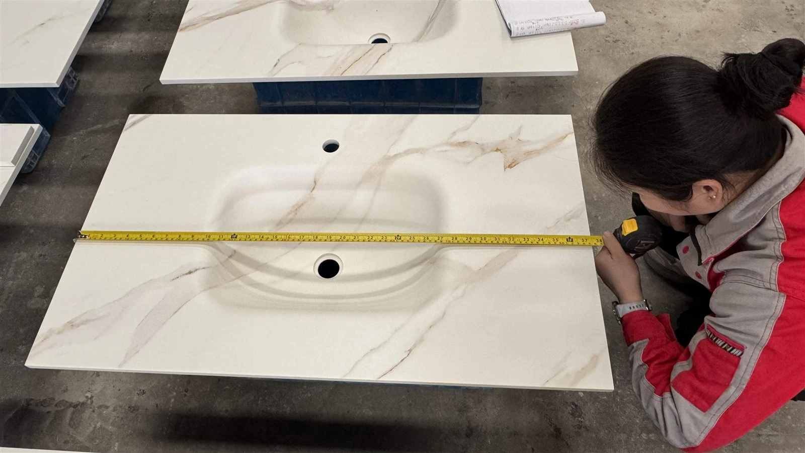 Custom Hot Bent Integrated Bathroom Basin Custom Hot Bent Integrated Bathroom Basin